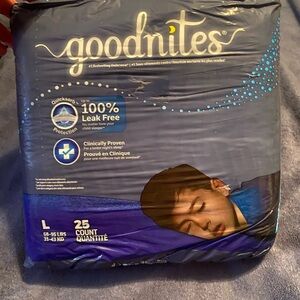 Goodnites Boys' L Absorbent Bottoms/Diapers 25 count 68-95 lbs.